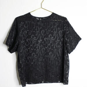 VTG Black Sheer Swirl Design Tee Blouse - Cinema Etoile - Large